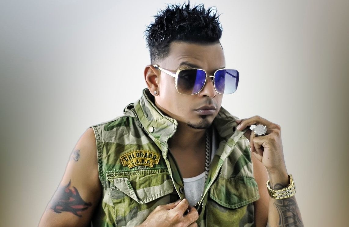 Tito Swing conquista los primeros puestos con su nuevo merengue «Fui Fua»